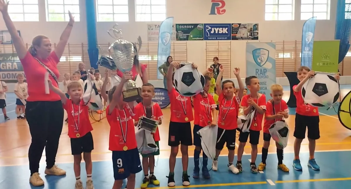 XIII edycja turnieju Esbank z RAP-em z Przedszkolakiem. Zwycięzcą przedszkole nr 9