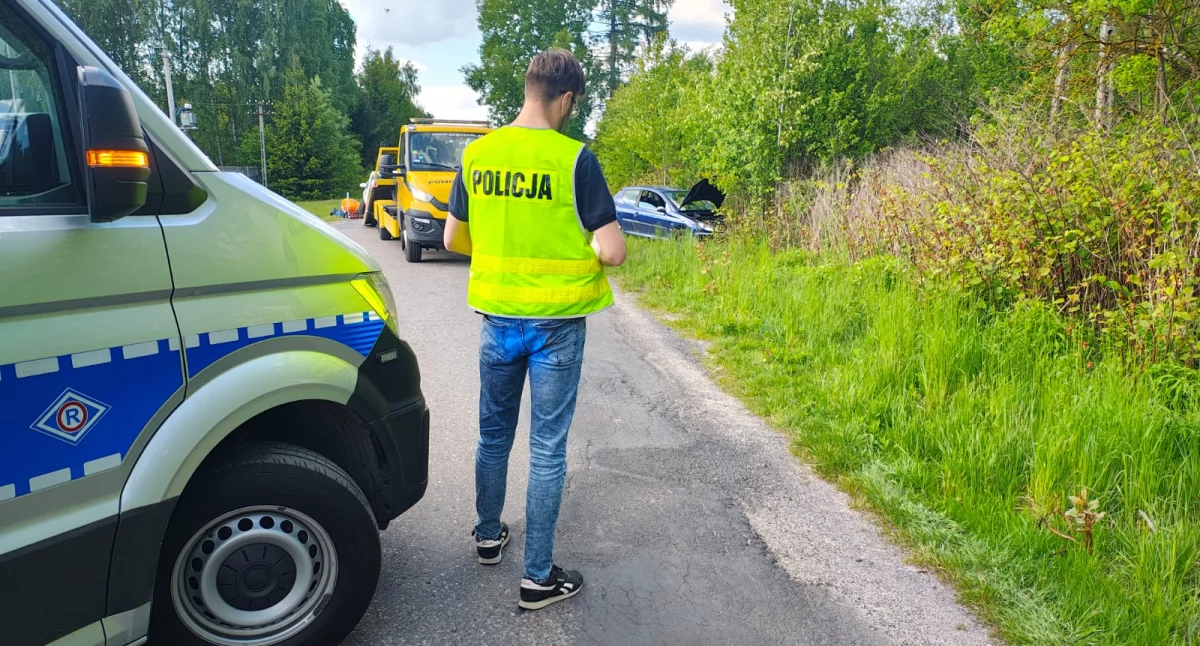 Wypadek w miejscowości Malutkie. Zderzenie Peugeota i Toyoty. Poszkodowany 37-latek