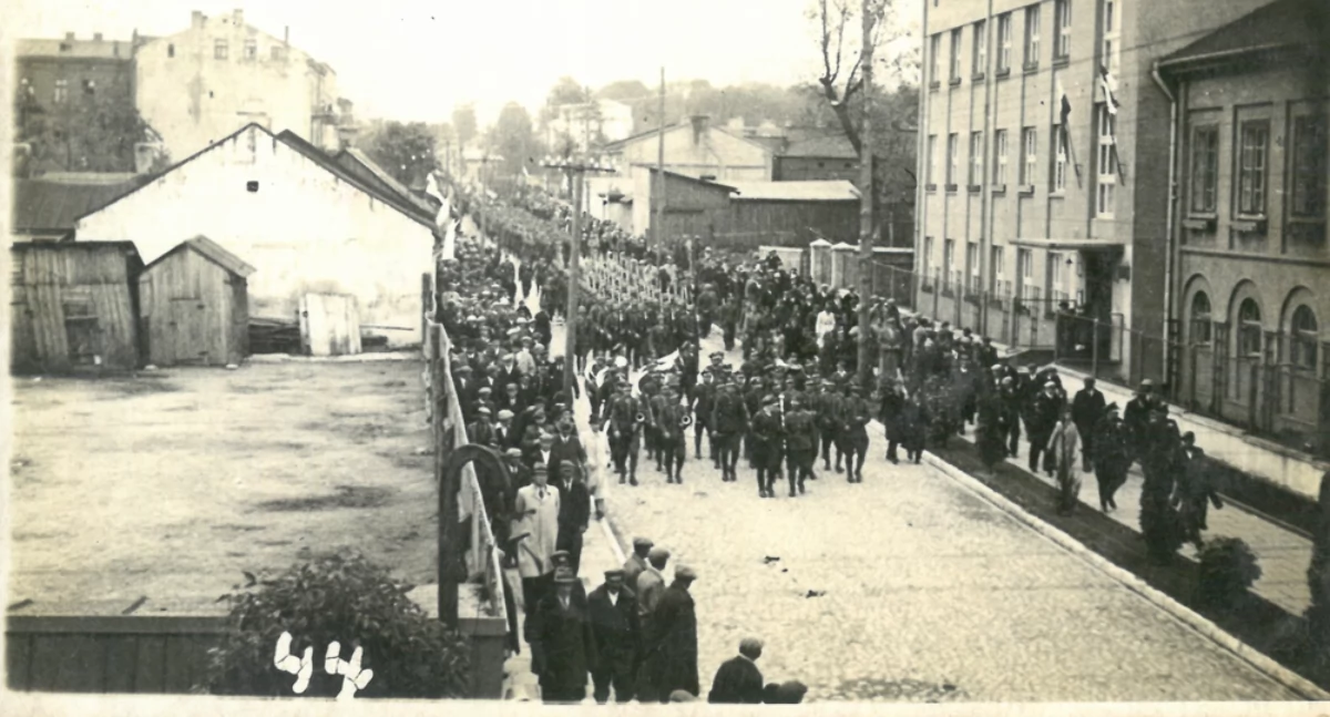 Sprawę aborcji przejmuje Piotrków [Historia Gazetą pisana] 
