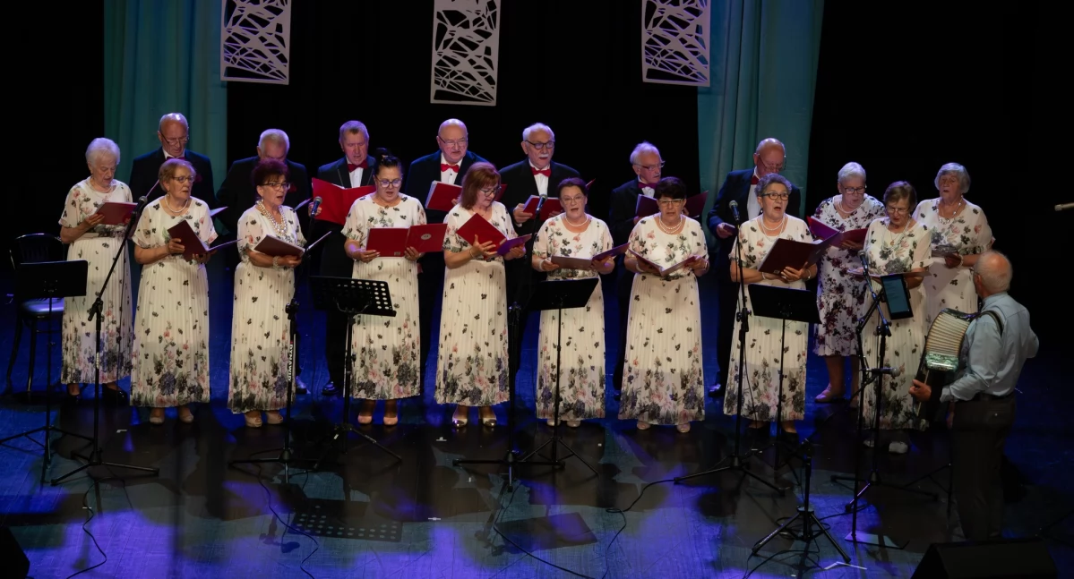 „Mama najlepszy przyjaciel. Koncert z okazji Dnia Matki w Miejskim Domu Kultury