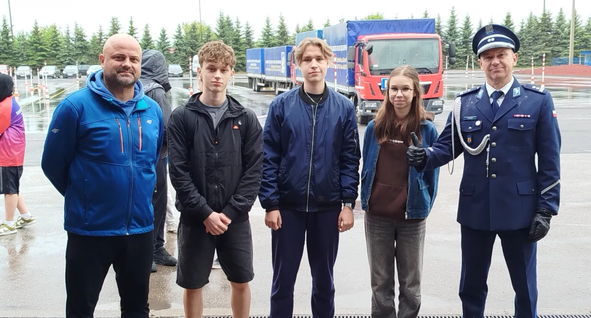 Uczniowie ze Stobiecka Szlacheckiego w finale wojewódzkim turnieju Bezpieczeństwa Ruchu Drogowego
