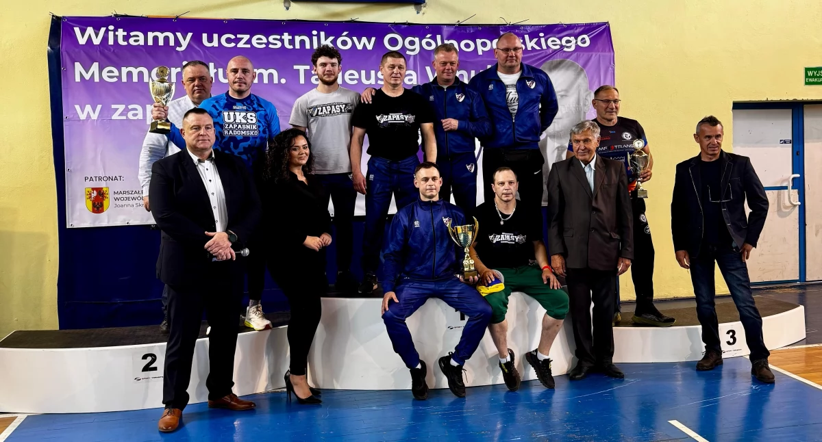 Dobre występy zapaśników z Radomska