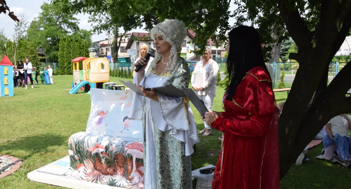 Czytelnię pod chmurką w Publicznym Przedszkolu nr 5 na Kowalowcu oficjalnie i uroczyście otwarto