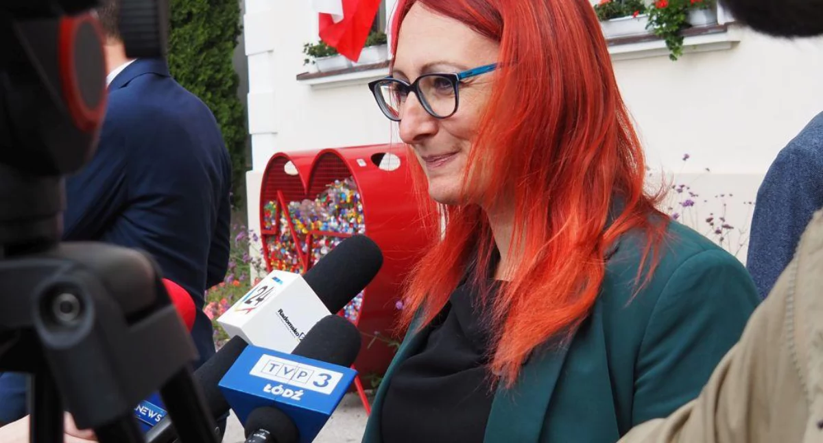 Nowy dyrektor, stare metody: ministerstwo odwołało dyrektorkę szkoły rolniczej w Dobryszycach. Zrobiła się awantura