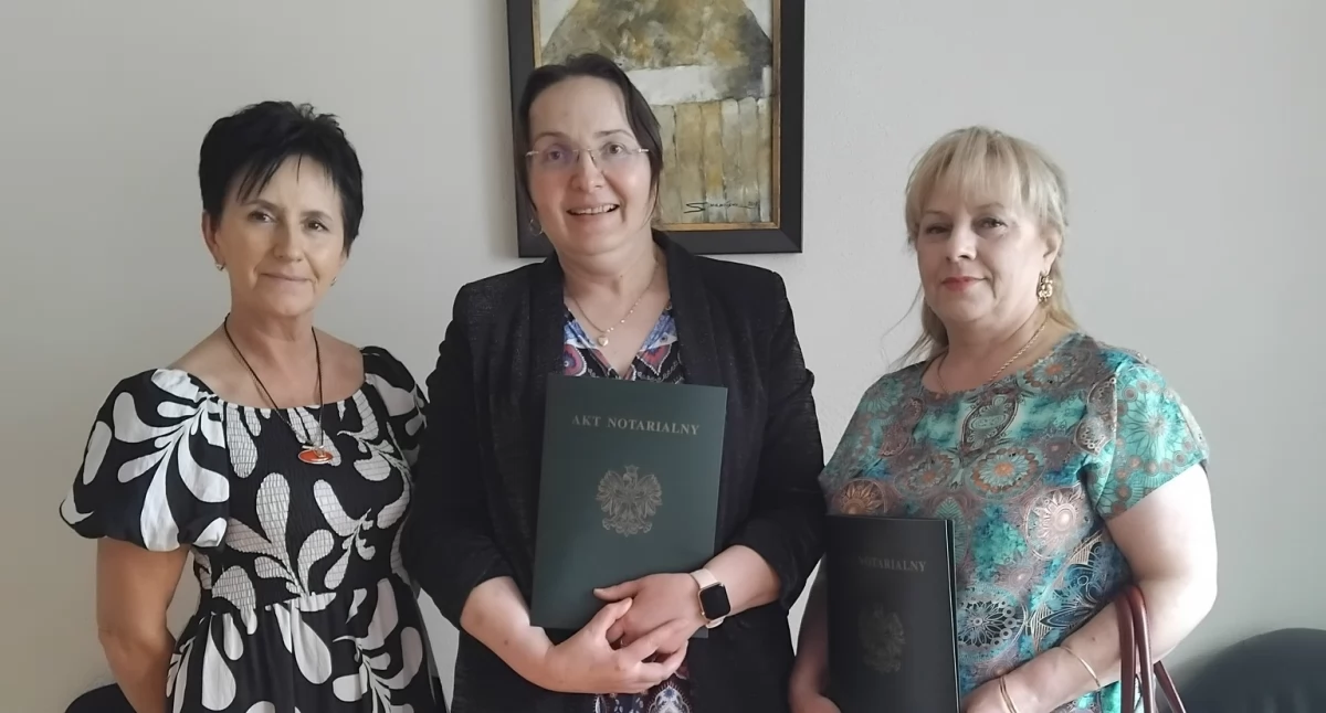 Urząd gminy w Ładzicach kupił nieruchomości od Gminnej Spółdzielni Samopomoc Chłopska. To już oficjalne