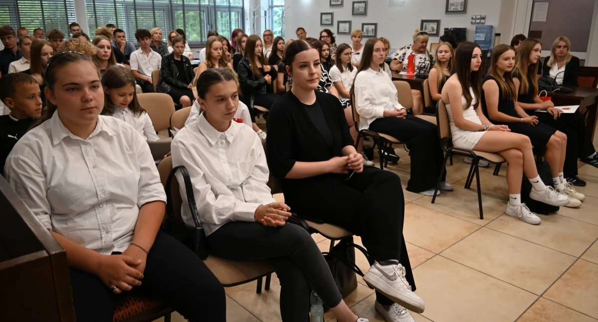 W starostwie podsumowano sportową rywalizację. I wręczono dyplomy oraz nagrody