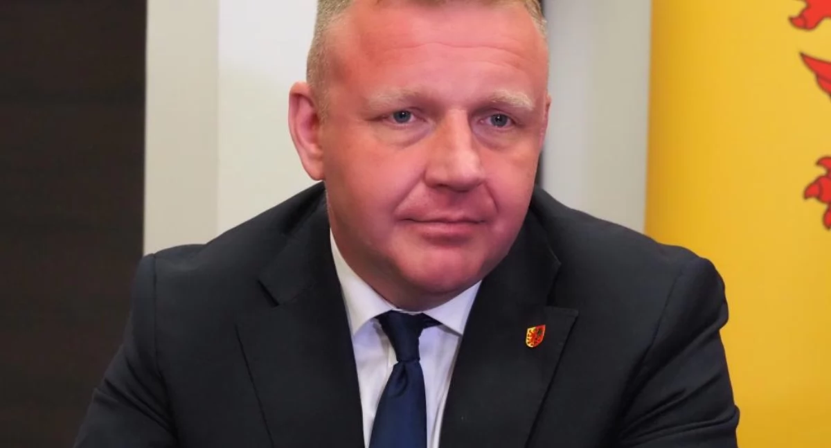 Sesja absolutoryjna w powiecie. Koalicja za zarządem, opozycja przeciw. Polityka rządzi się swoimi prawami