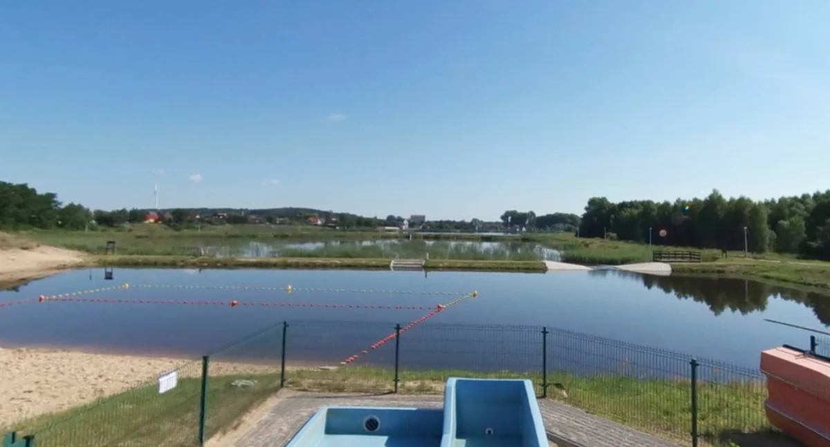 Za chwilę wakacje, ale w zalewie w Przedborzu nie popływacie. Sanepid zamknął kąpielisko