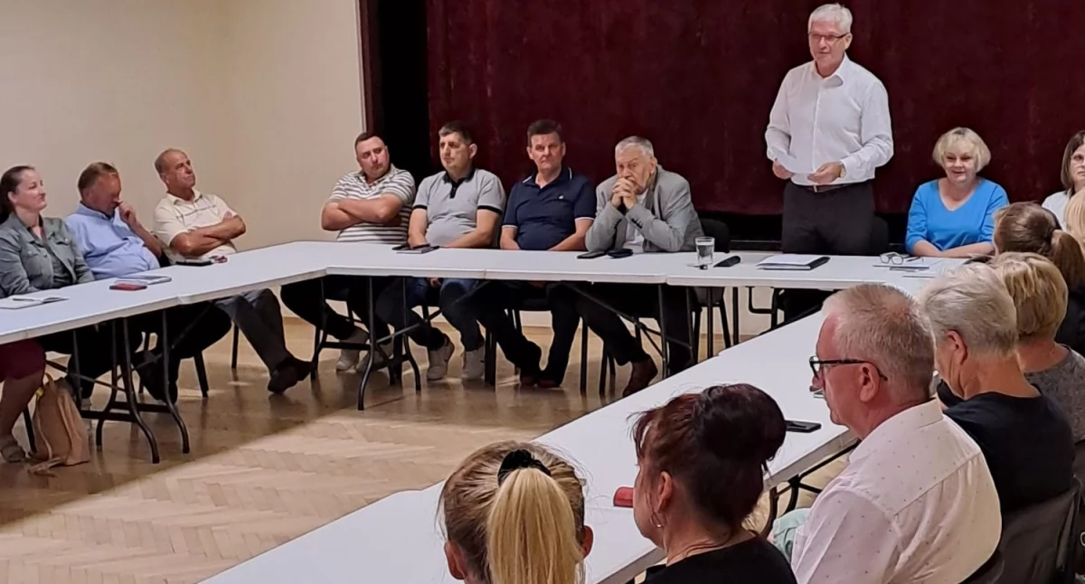 Wspólne plany i działania. Spotkanie Wójta z sołtysami, dyrektorami szkół i przedstawicielkami KGW w Żytnie