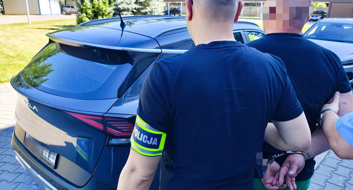 Agresywny 35-latek próbował ukraść alkohol w Radomsku. Za atak na pracownika ochrony grozi mu do 10 lat więzienia