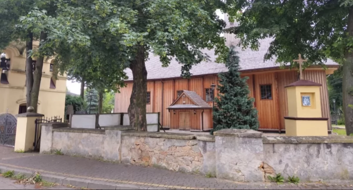 - Ksiądz wrócił. I oczywiście po pijanemu. Sprawdzamy. Tak, przyjechał. Tak, był w kościele, ale...