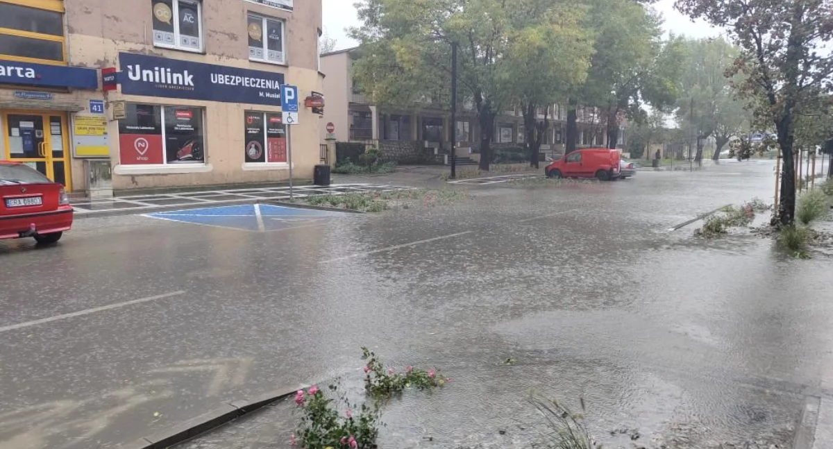 Alert RCB: - Dziś i jutro intensywne opady deszczu. Także w Radomsku i powiecie radomszczańskim