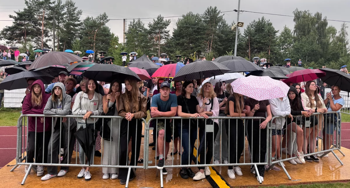 II Święto Ogórka w Kamieńsku. Pogoda pokrzyżowała plany organizatorów, jeden koncert został odwołany [ZDJĘCIA]