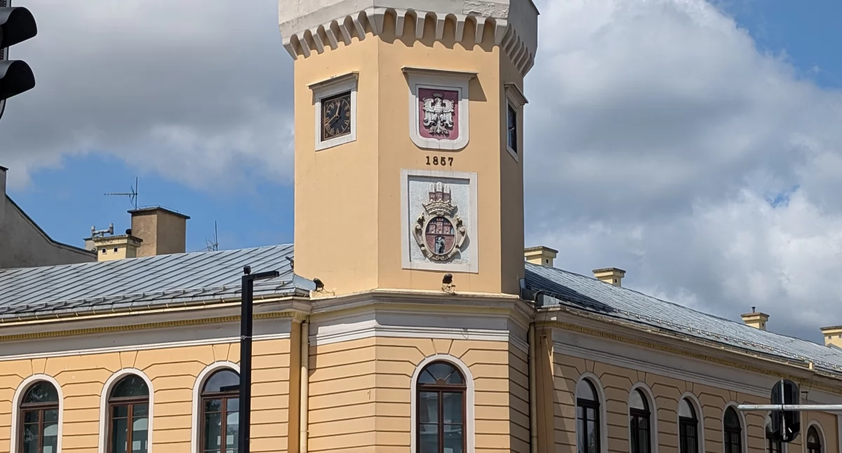 Co sztuczna inteligencja wie o Radomsku. Spytaliśmy całkiem poważnie 