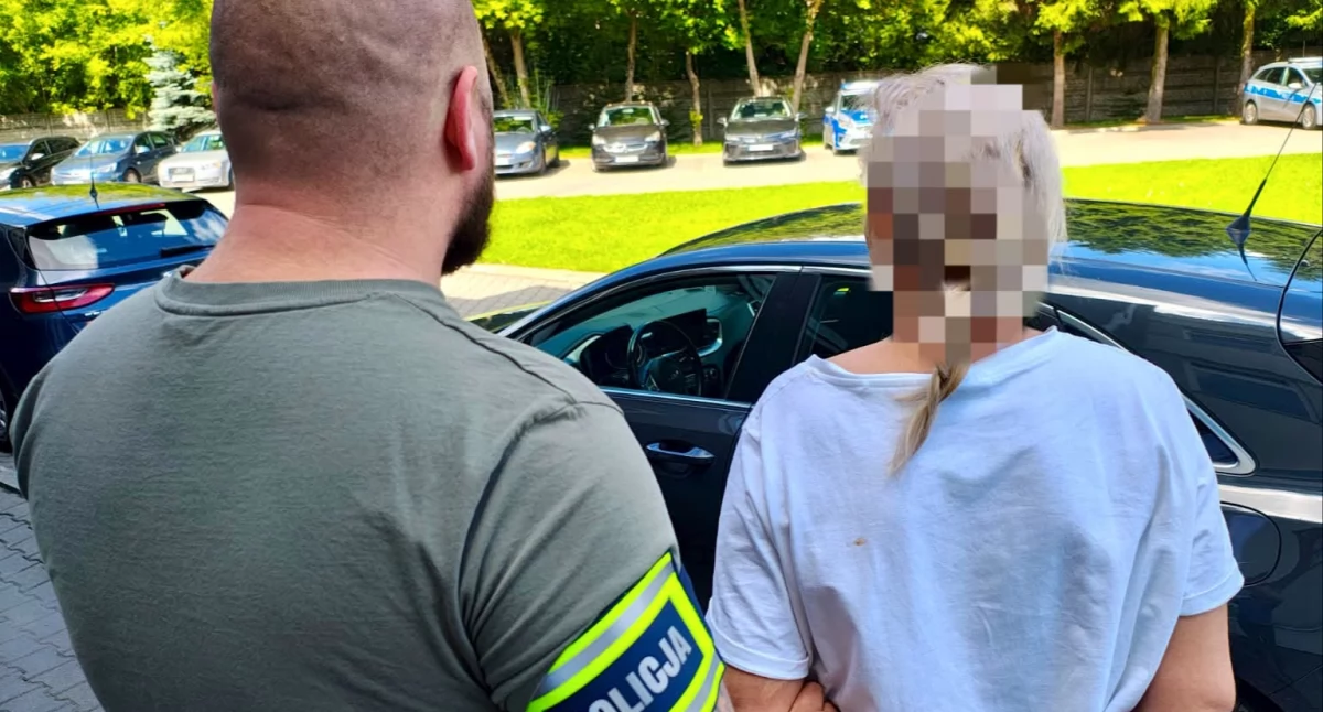 46-latka ukradła ze sklepu towar o wartości 1300 złotych. I wróciła po więcej 