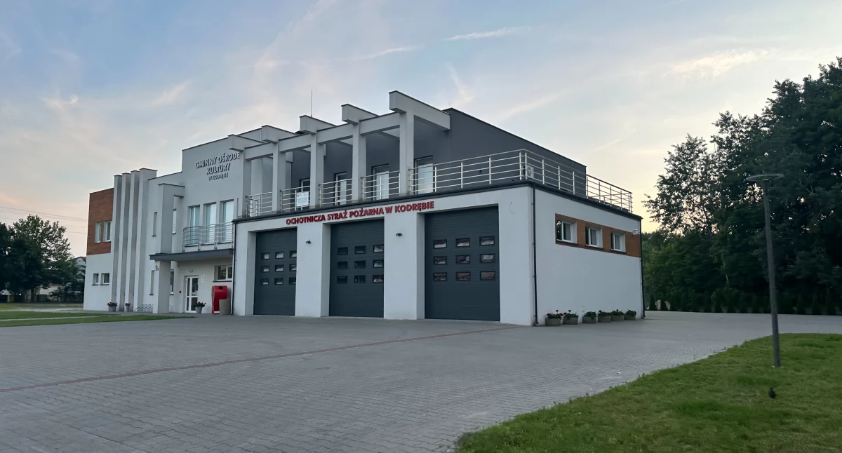 Gmina Kodrąb w liczbach. Więcej ślubów niż krajowa średnia, ale mieszkańców wciąż ubywa