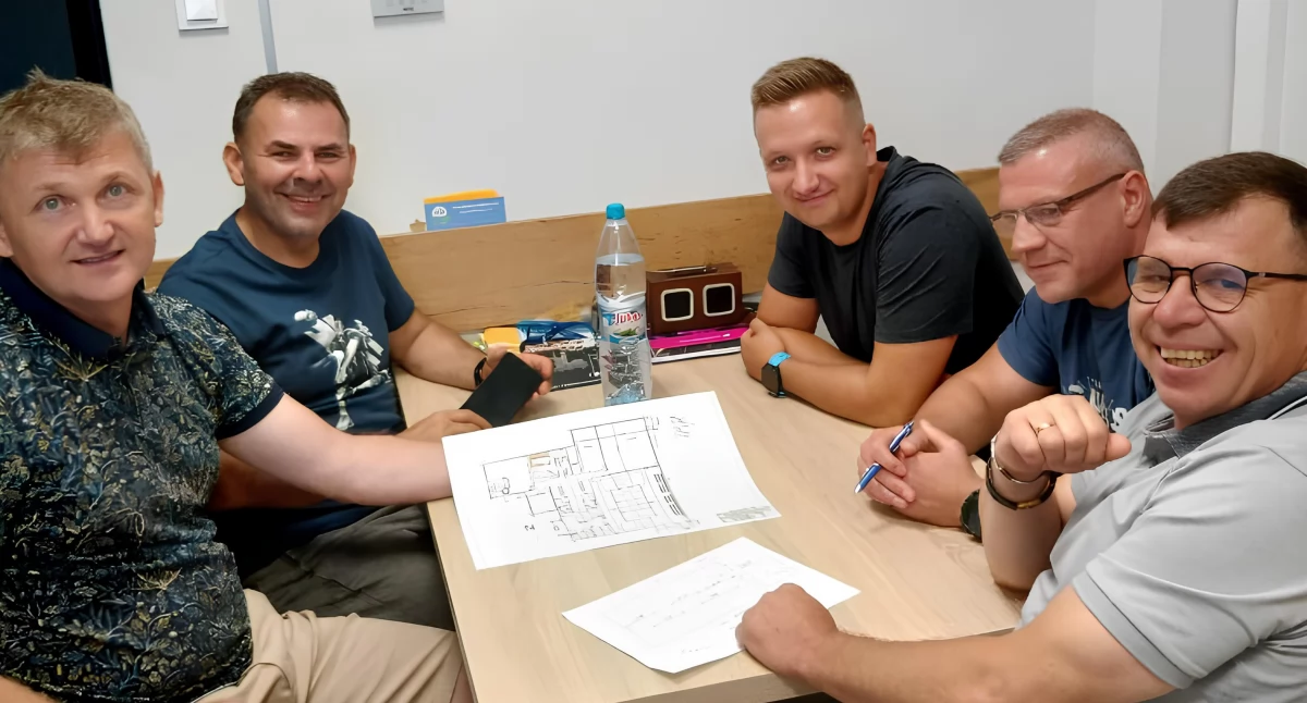Hala wielofunkcyjna po starym basenie również dla siatkówki