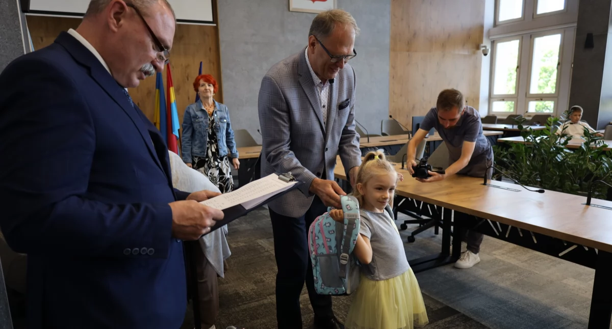 Energetyczny tornister od PGE. Pierwszaki pójdą do szkoły z pełnym wyposażeniem