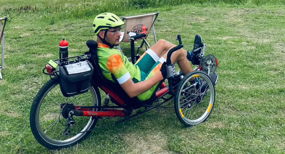 Kolejna edycja akcji Pokonać siebie. Michał Ludwiczak z przyjaciółmi pokona ponad 1000 kilometrów na rowerze