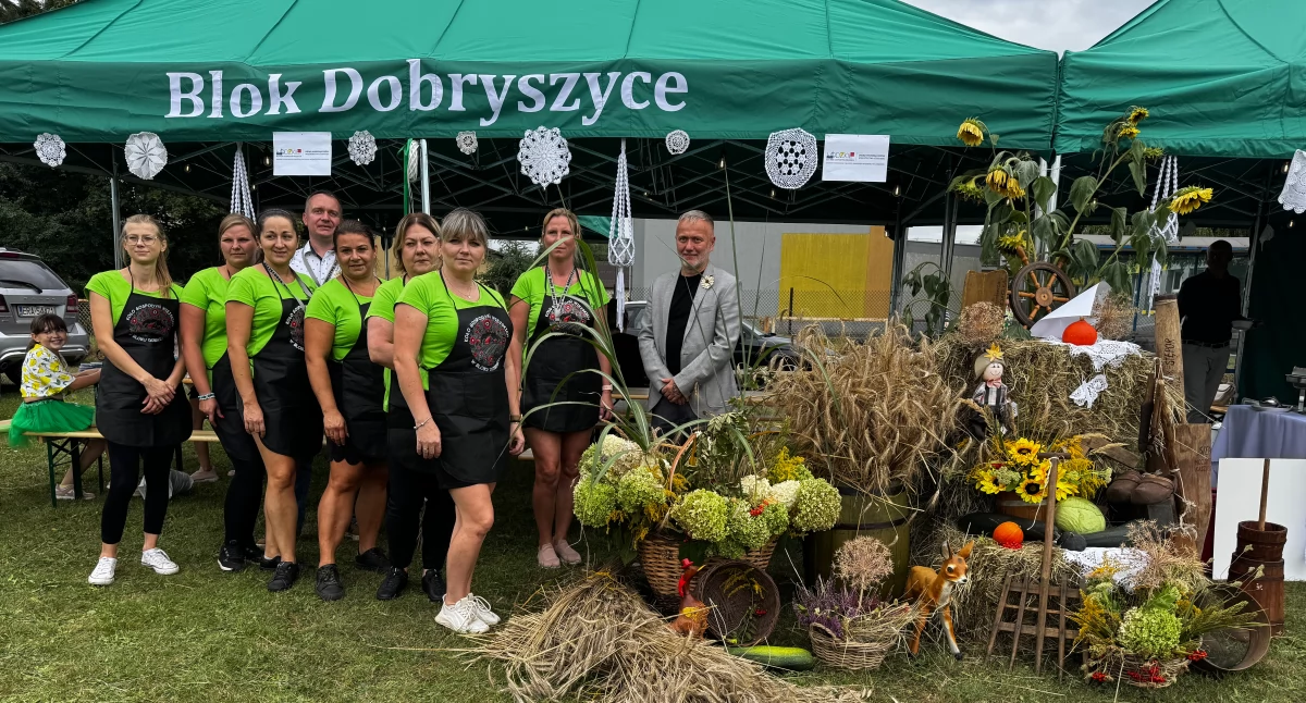 Dożynki Gminno-Parafialne w Dobryszycach 2025: msza polowa, potańcówka i fire show 