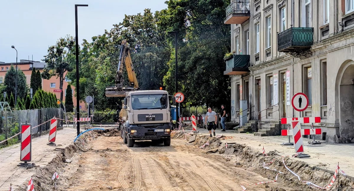 Czytelniczka: - Rodzice mają problem przez nieudolne planowanie remontu Fabianiego. To wina władz miasta