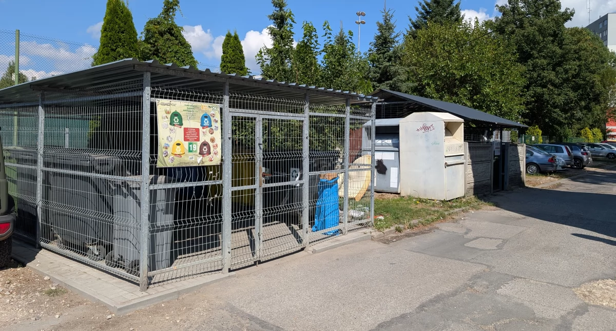 - Radni pewnie nie będą za tym, żeby podnieść stawkę za śmieci. Raczej dołożą PGK-owi tak samo jak rok temu. Bo system znów się nie spina