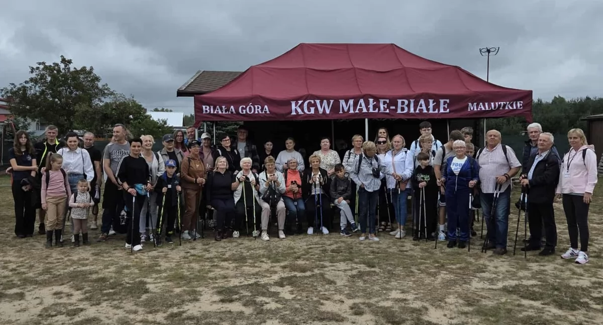 Malutki rajd ze smakiem w sołectwie Dobryszyce II – KGW Małe–Białe zaprosiło mieszkańców powiatu na niedzielny spacer