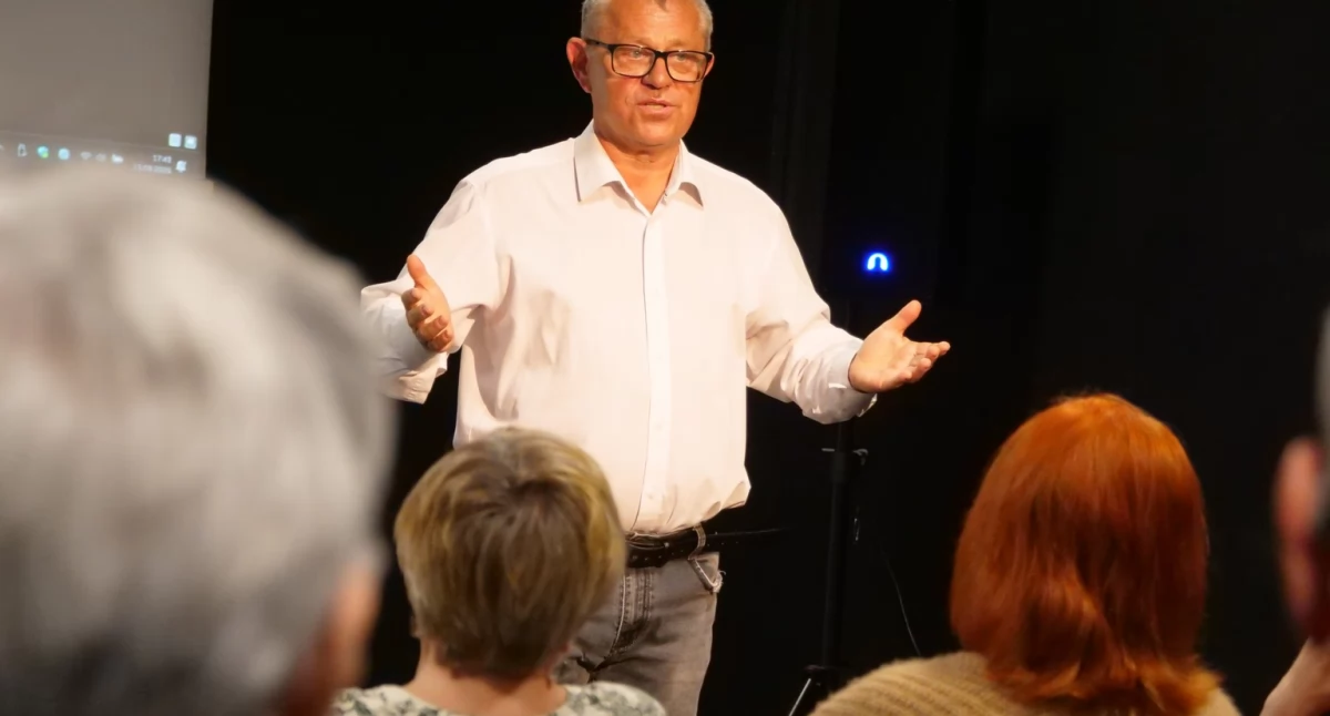 Klub Podróżnika w Miejskim Domu Kultury. Tadeusz Chudecki opowiadał o swoich wyjazdach