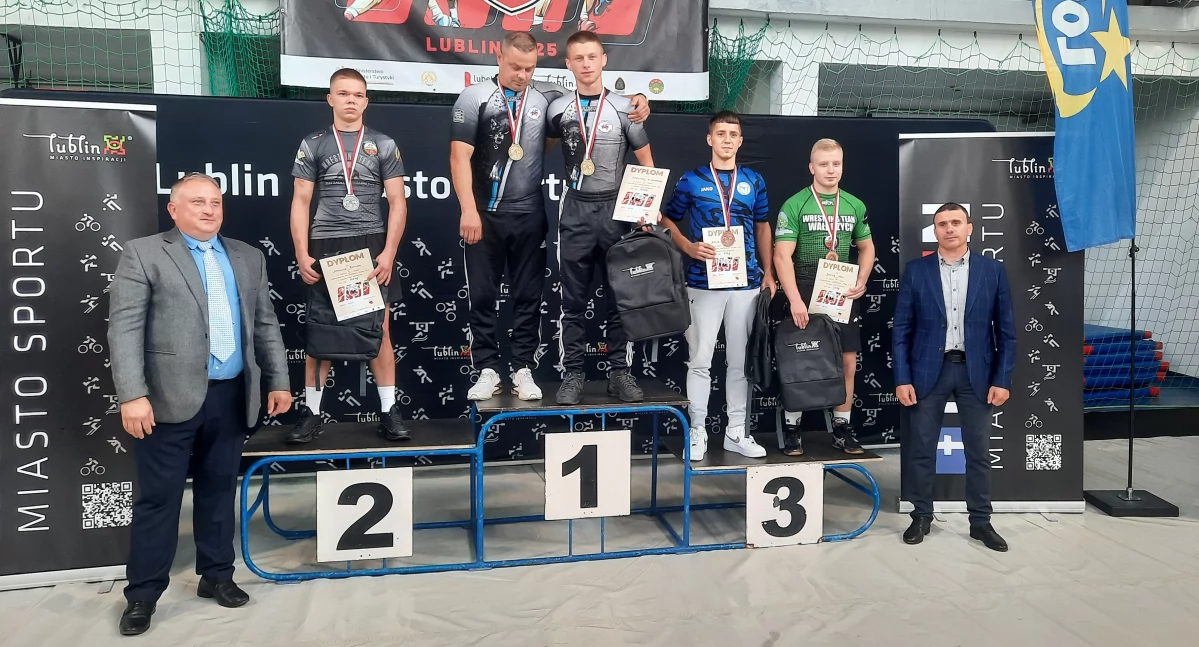 Dawid Stefaniak z UKS Zapaśnik Radomsko wywalczył brązowy medal na mistrzostwach Polski U-23 w zapasach w Lublinie