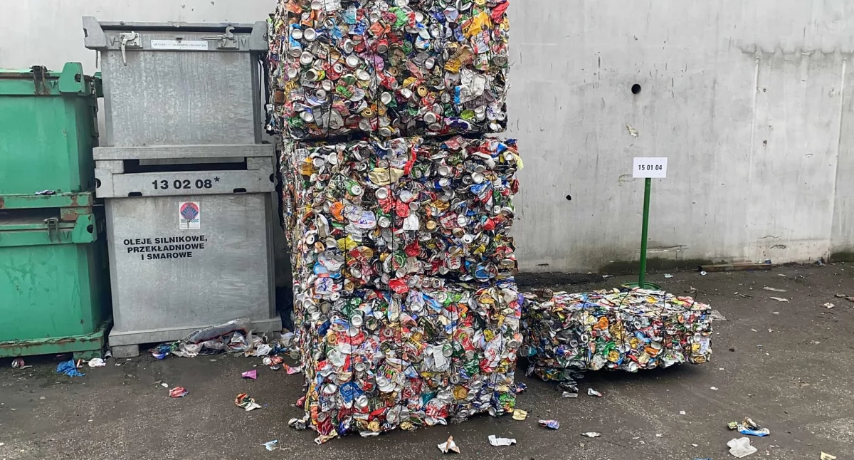 Zbiórka materiałów do recyklingu w Gidlach i Gowarzowie potrwa do 26 września. Wszystko w ramach projektu “Drugie życie produktu“