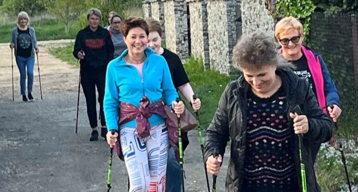 Program „Gliniankowy Nordic Walking” zakończony. Ostatnie spotkanie z Mirosławem Świechem 