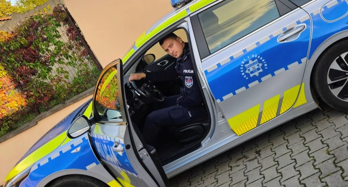 Sierżant sztabowy Sebastian Konieczny kandydatem do tytułu najlepszego policjanta w powiecie. To on pomógł mężczyźnie w kryzysie emocjonalnym