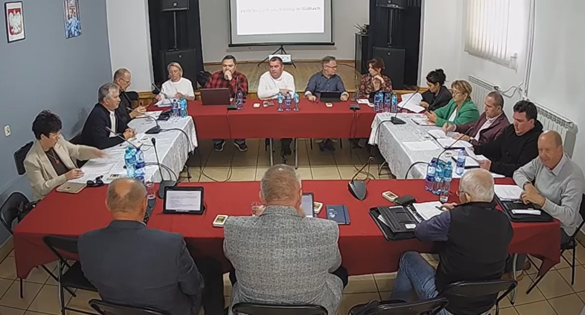 XVIII sesji Rady Gminy Gidle. Radni przyjęli zmiany w budżecie i programie finansowym podczas 