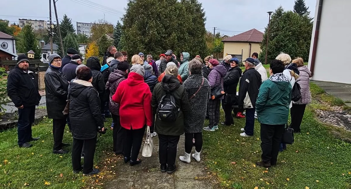 Uczestnicy projektu “Razem dla Przyszłości“ zdobyli Fajną Rybę i odkrywali uroki ziemi przedborskiej