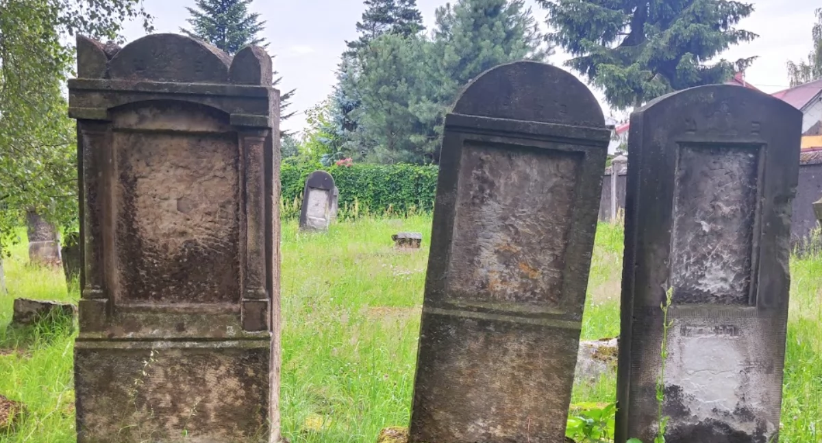 Spotkanie z Marią (Miriam) Synger. Dziś tylko nieliczni mieszkańcy pamiętają, gdzie stała synagoga, kim był cadyk