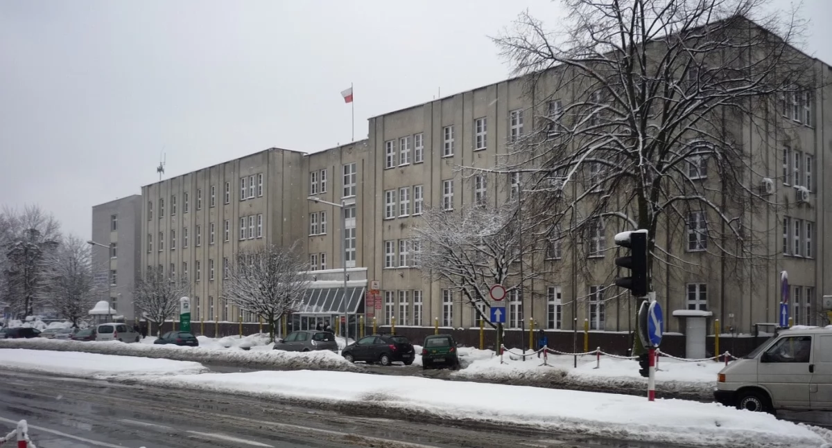 Między młotem, kowadłem a województwem częstochowskim [Nowak komentuje]