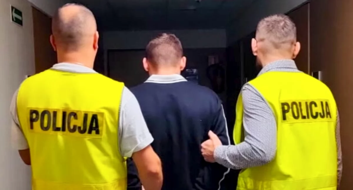 Pijany 26-latek wjechał w sklep. W Polsce przebywał nielegalnie. Aspirant Kaczmarek: - Policjanci sporządzili wniosek o wydalenie
