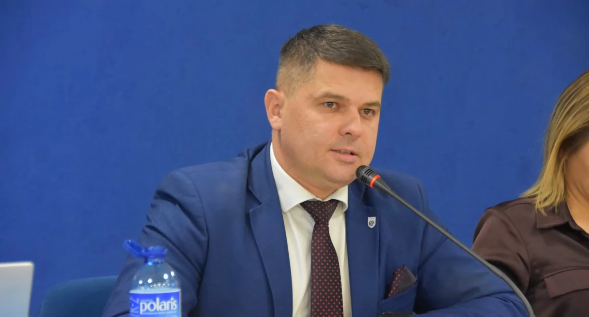 W Kamieńsku wyższe stawki podatku od nieruchomości i więcej za odbiór śmieci. Burmistrz Jarosław Bąkowicz: - Są to jedne z niższych stawek w kraju
