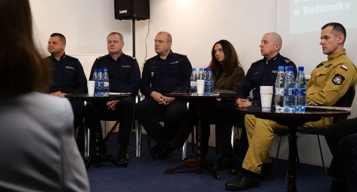 Bezpieczny - trzeźwy kierowca. Debata dla młodych w Miejskiej Bibliotece Publicznej