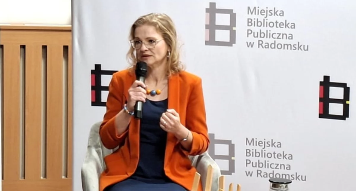 Spotkanie z Anetą Krasińską w Miejskiej Bibliotece Publicznej. W ramach Dyskusyjnego Klubu Książki