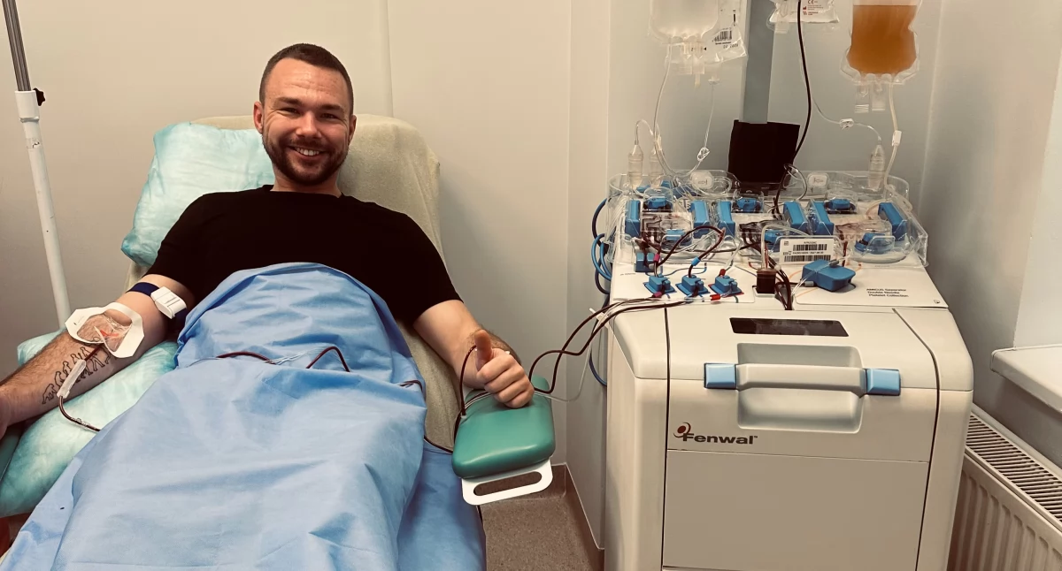 Cezary Bączek podarował nowe życie swojemu bliźniakowi genetycznemu