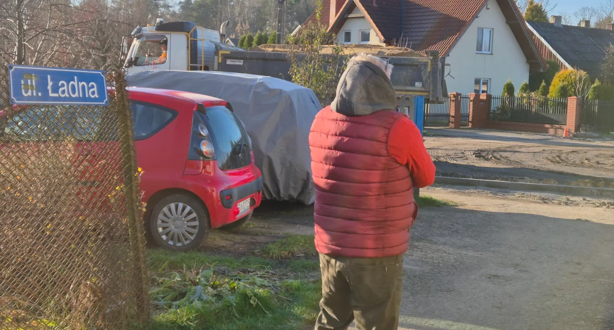 Miasto wciska mieszkańcom na siłę kawałek ulicy. Bo nie chce o nią dbać
