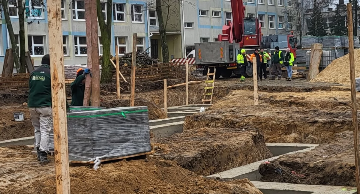 Urząd Miasta: - Żłobek będzie gotowy wiosną. Właśnie wylano ławy fundamentowe