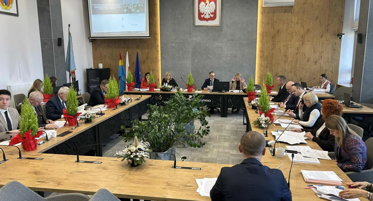 Radni jednogłośnie za budżetem miasta na 2026 rok. Ponad sto milionów na inwestycje