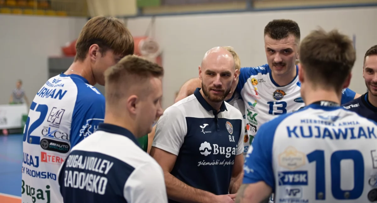 Volley Sport: Musimy wykorzystywać słabe punkty rywali [Rozmowa z trenerem Bartłomiejem Kujawiakiem]