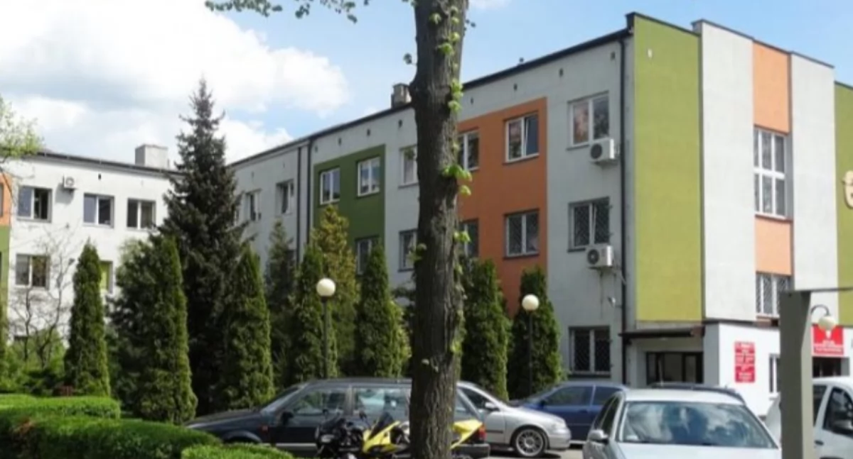 [NEWS GR] Zatrzymanie w Elektryku. Policjanci weszli do jednej z klas i założyli uczniowi kajdanki