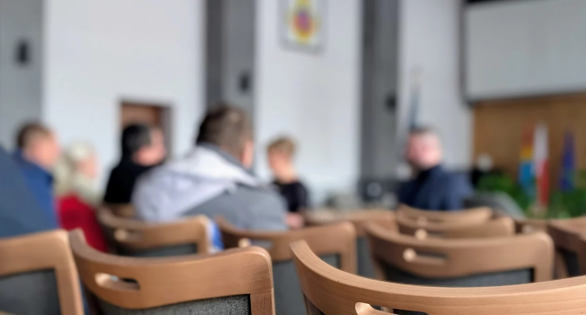 O bezdomnych cicho sza: „Siedziałem tam z oczami jak spodki, bo wiele widziałem na sesjach, ale czegoś takiego to jeszcze nie