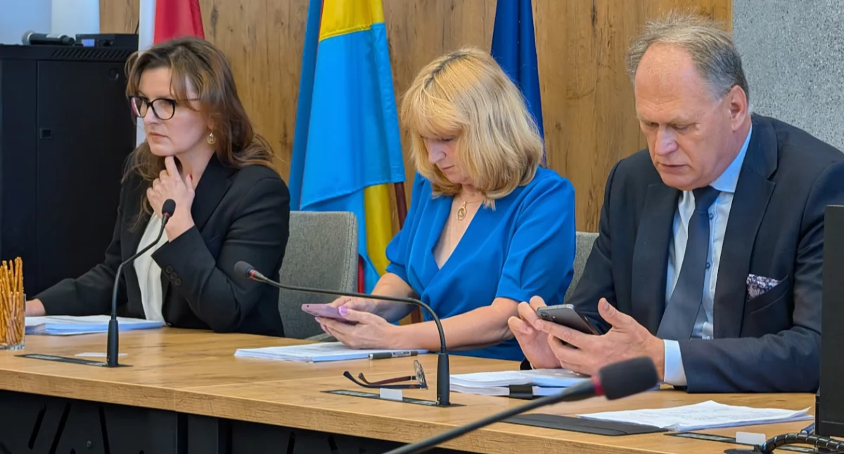 Lista nagrodzonych. Jak samorząd premiuje wyższą kadrę kierowniczą