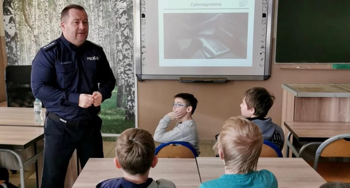 Policjanci: - Doceniamy możliwość bezpośredniej rozmowy z młodymi ludźmi