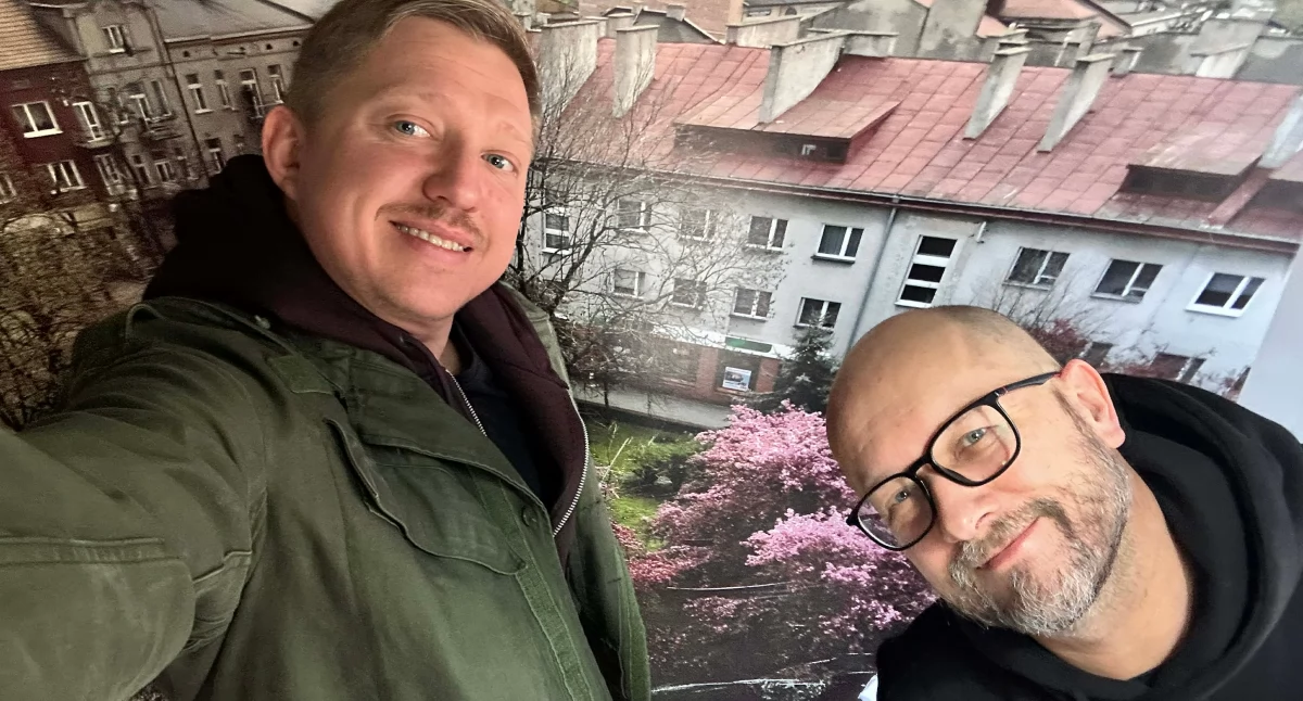 Cztery lata wojny: nastroje się zmieniły, my wciąż nieustająco wspieramy [podcast Dwaj Panowie AA]